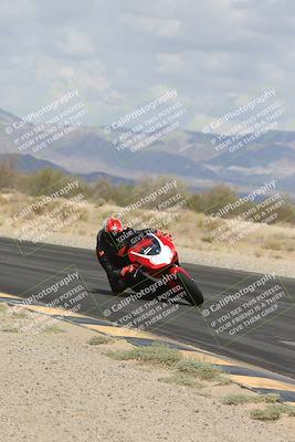 media/May-05-2025-Moto Forza (Mon) [[3c1838c5e5]]/2-B Group/Session 2 (Turn 7 Inside)/